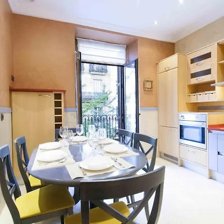 Apartment The Collection | Camelot San Sebastian